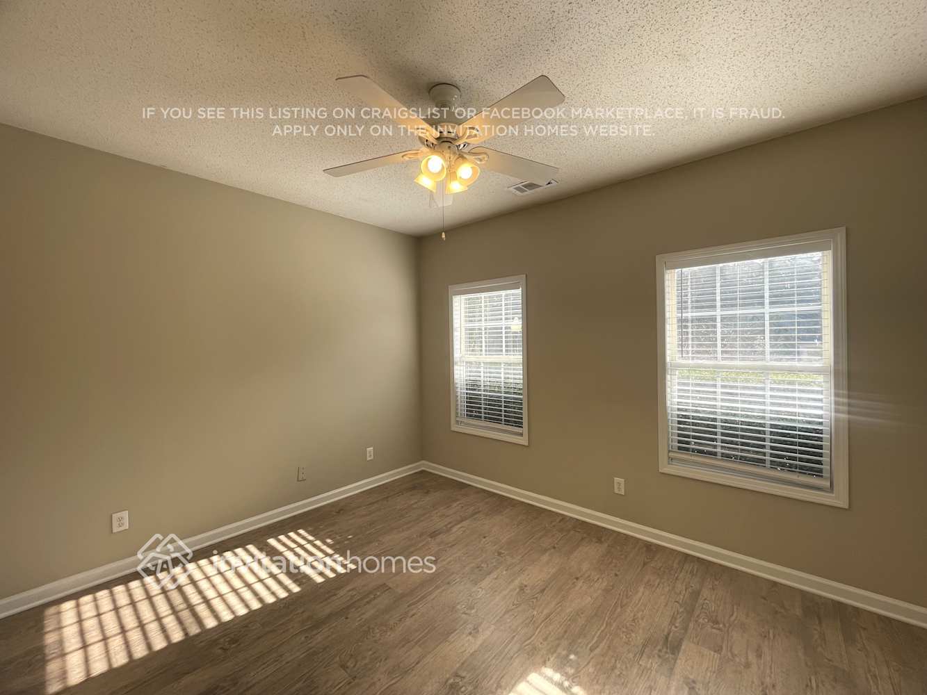 Building Photo - 102 Brookview Ct