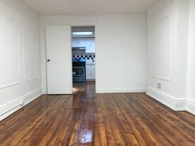 Building Photo - 280 Clifton Pl