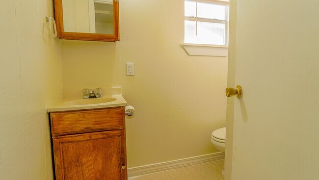 Building Photo - 211 Spaatz #2 (Rear Unit)