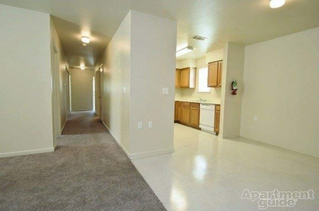 Building Photo - Beau Soleil Estate