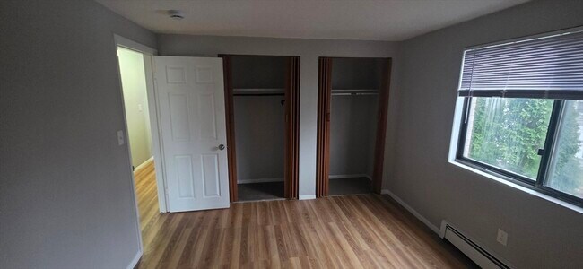 Building Photo - 25 Hamilton Ave