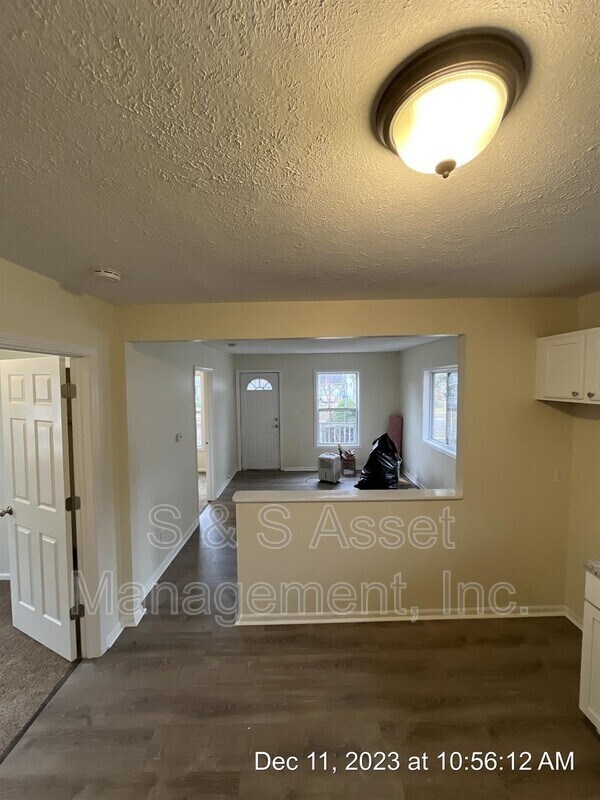 Building Photo - 822 Comfort St