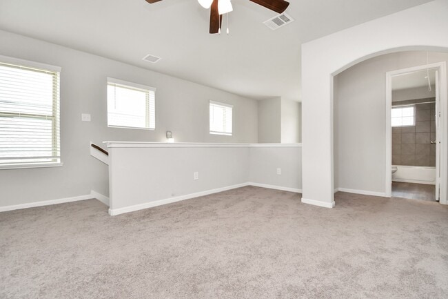 Building Photo - 424 Camino Bay Dr