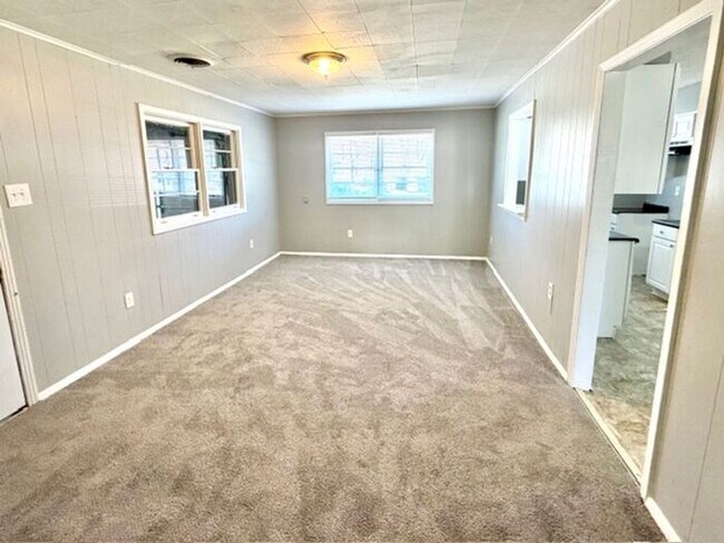 Building Photo - Renovated 3 BR home in the Frayser area, Now Available!