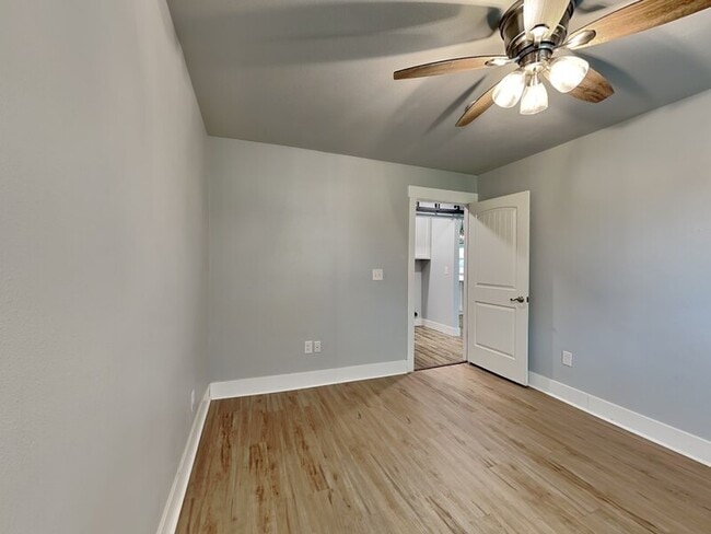 Building Photo - 1875 Pvt Rd 5273