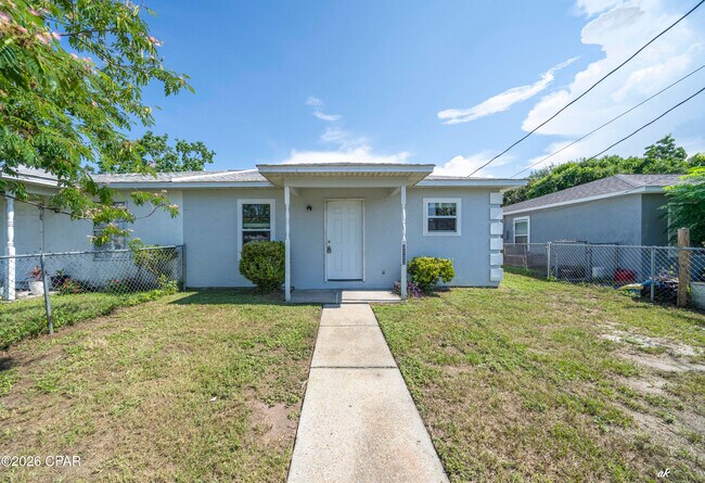 Building Photo - 3712 Burnham Way