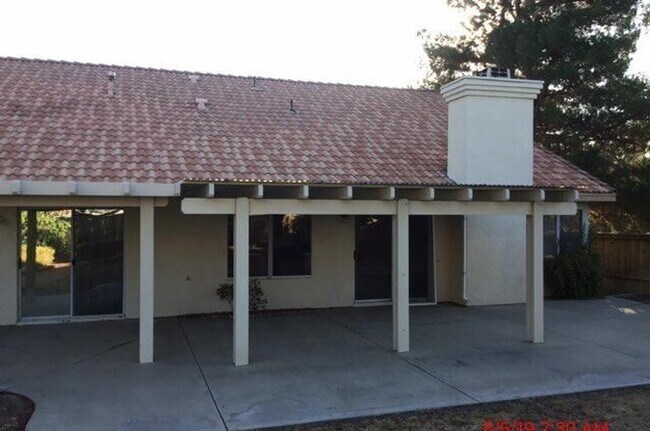 Building Photo - 24095 Fuschia Ct