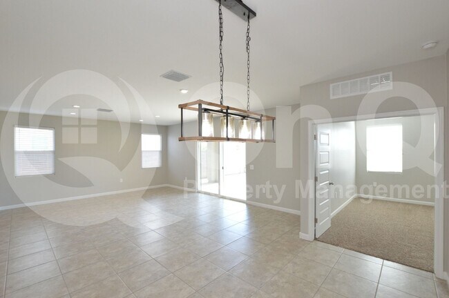 Building Photo - 36604 N Asturian Vly Wy
