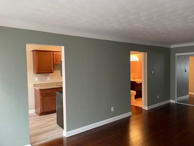 Living Room 2 - 1511 7th St W