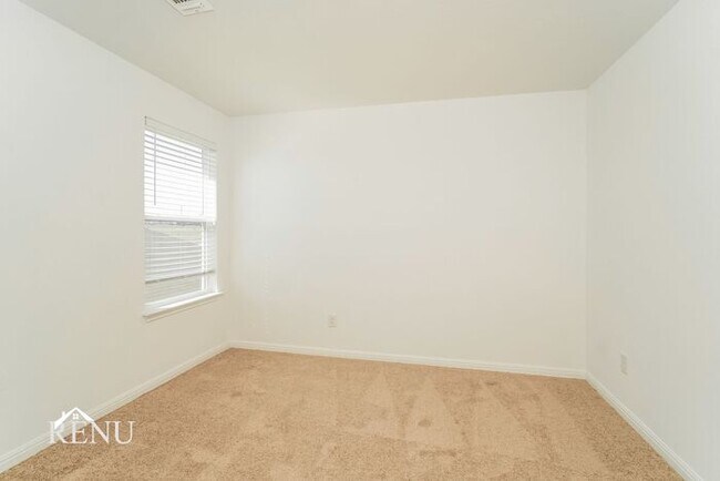 Building Photo - Coming Soon!