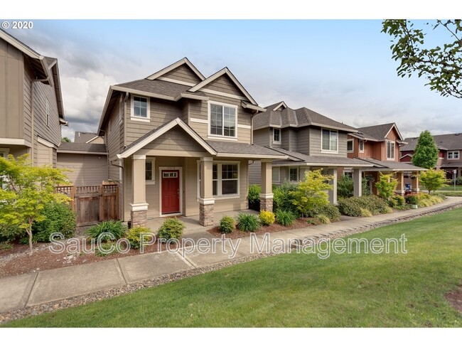Building Photo - 10573 NE Summer Falls St