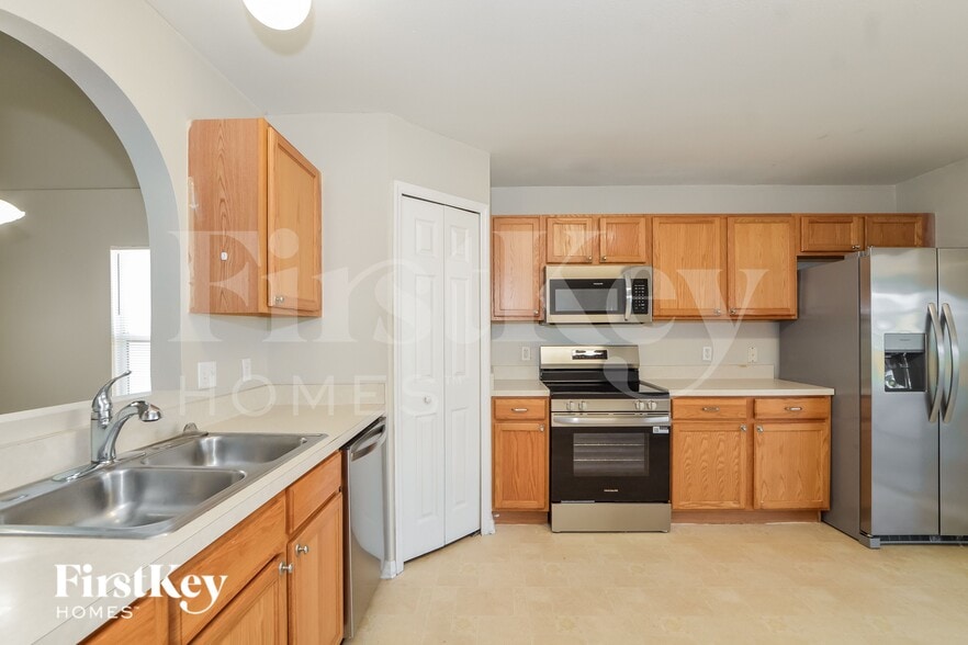 Building Photo - 3637 Queens Cove Blvd