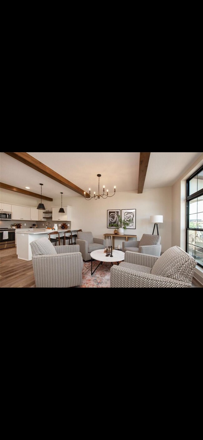 Building Photo - 6460 Galleria Dr