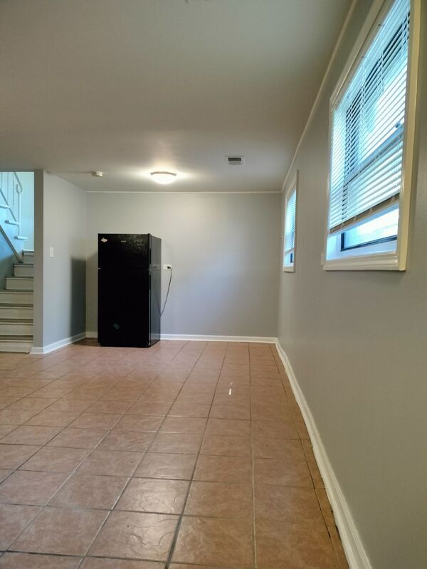 Building Photo - 11540 S Peoria St