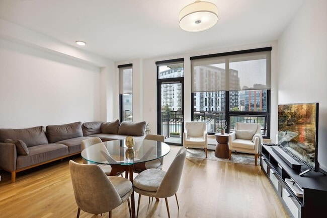 Building Photo - 1240 S 2nd St