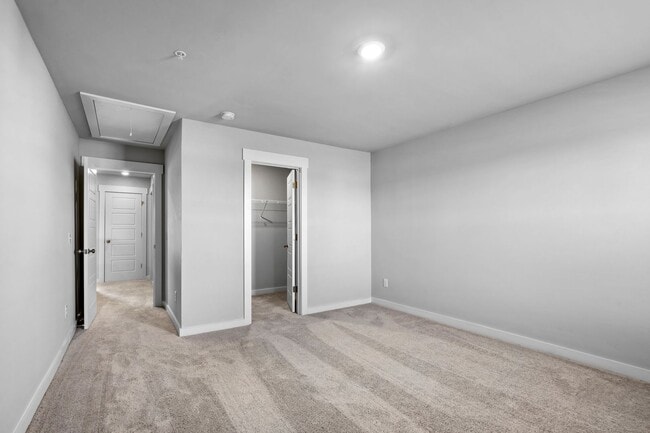 Building Photo - 356 Casper Dr