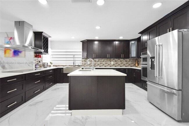 Building Photo - 18300 SW 48th St