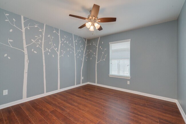 Building Photo - 292 Strawberry Blonde Dr