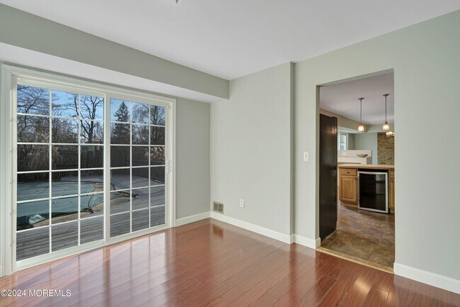 Building Photo - 22 Brookside Ct