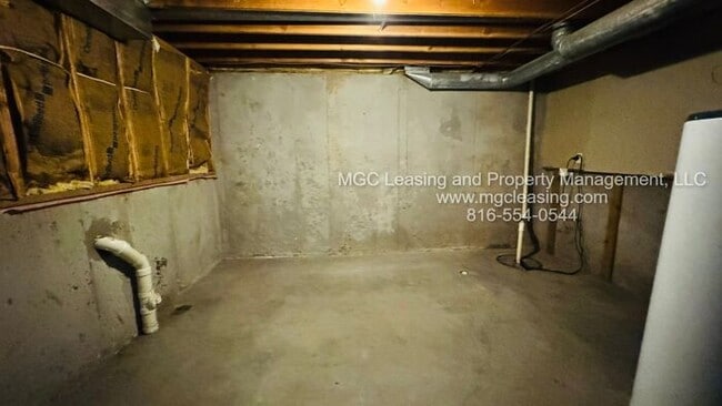 Building Photo - Holiday Special at Creekwood Park-$1,000 Rent Credit-ask for details