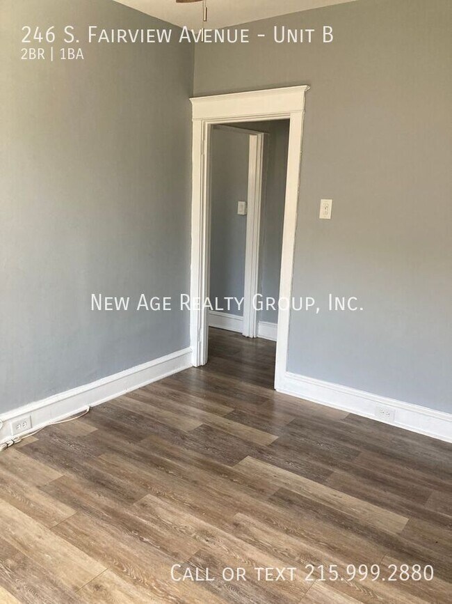 Building Photo - 246 S Fairview Ave