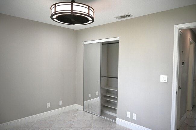 Building Photo - 9746 Lancaster Pl