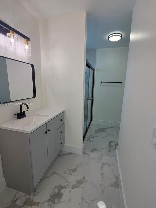 Building Photo - 443 NW 23rd Pl