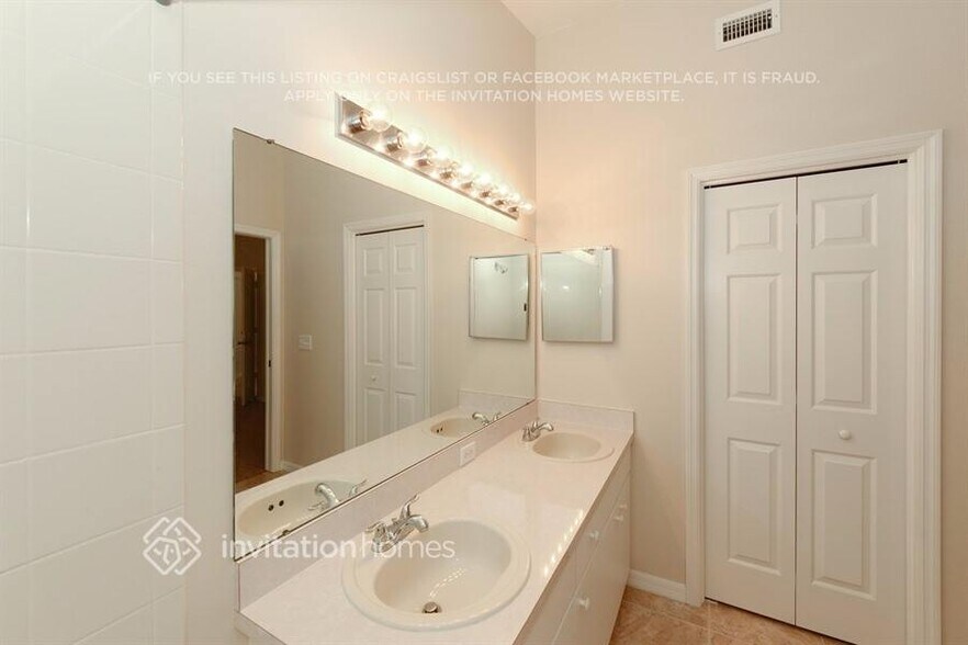 Building Photo - 521 Greg St