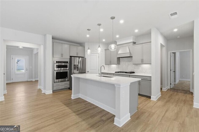 Building Photo - 2044 Garvin Rd