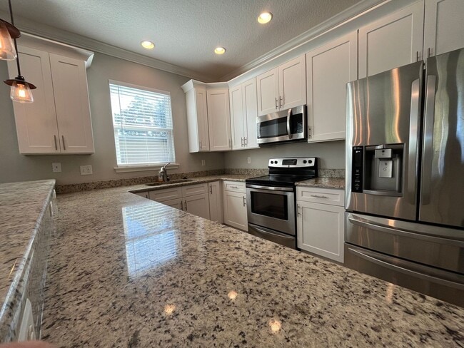 Building Photo - 2697 E Washington St