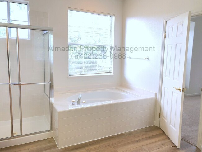 Building Photo - Old Almaden Winery Home with Central A/C &...