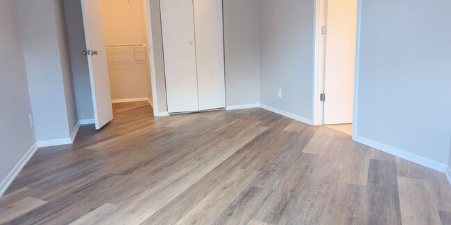 Building Photo - Bright And Cozy 1 Bed 1 Bath Condo In Vibr...