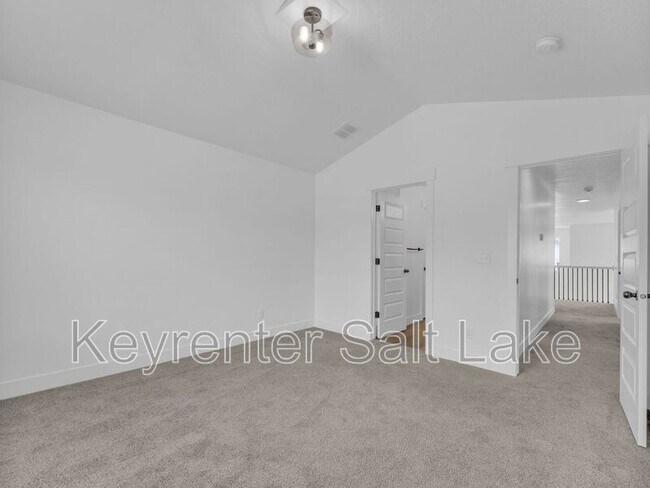 Building Photo - 1290 N 3960 W