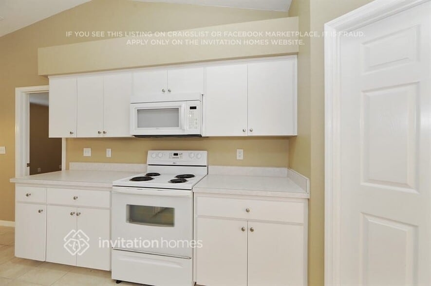 Building Photo - 4588 Great Blue Heron Dr