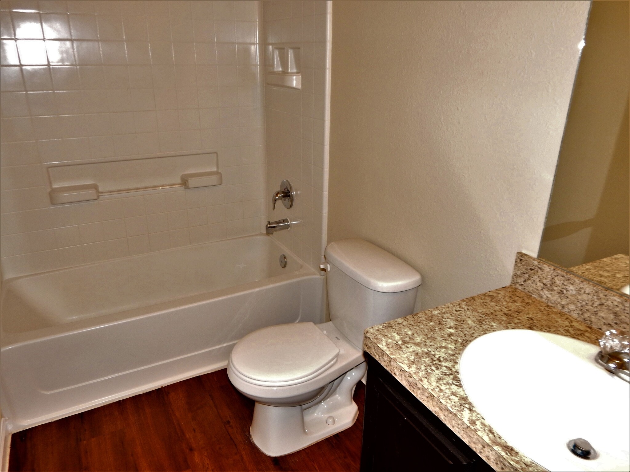 Building Photo - 21507 Donata Cir