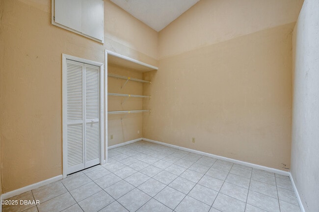 Building Photo - 26 Arbor Lake Park