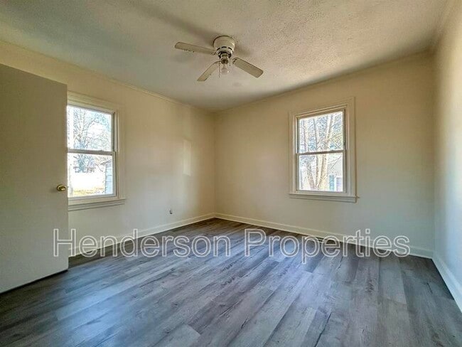 Building Photo - 1219 Bailey St