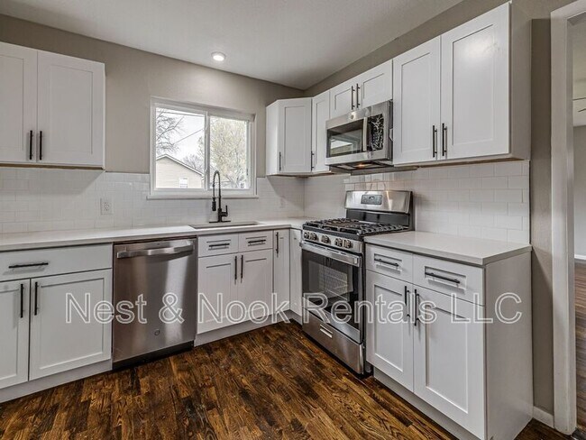 Building Photo - 5735 E 28th St