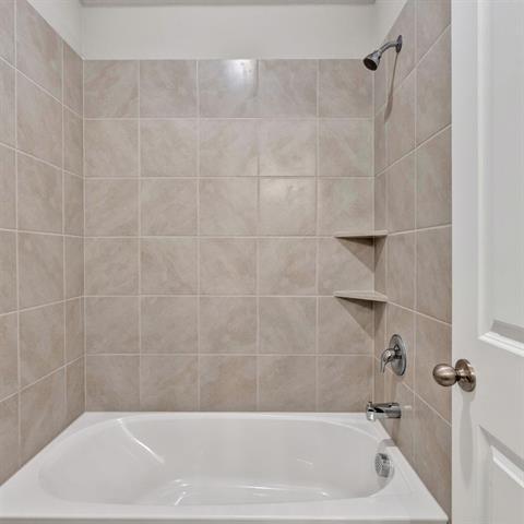 Building Photo - 2106 Sandpiper Wy