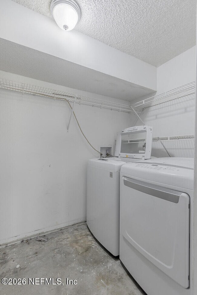 Building Photo - 1205 16th St N