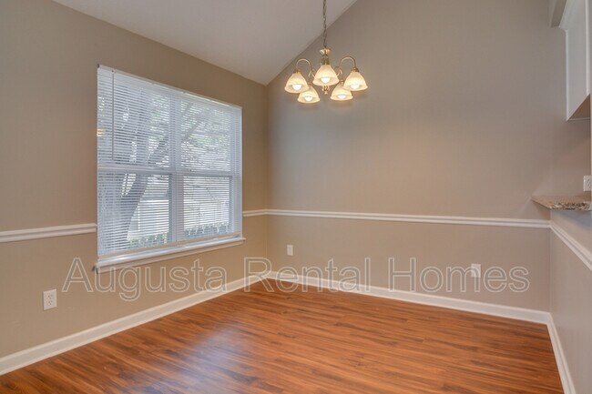 Building Photo - 3614 Cullen Dr