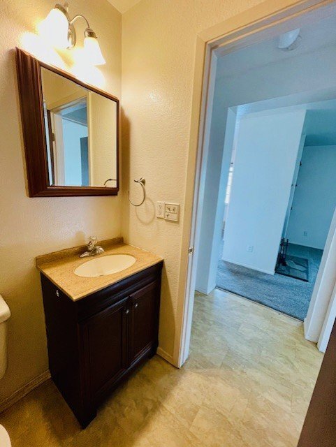 Building Photo - 15 N Liberty St