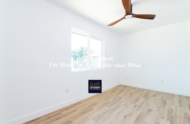 Building Photo - House -  2 Bedrooms + 1 Office / 1 Bathroom - Paramount