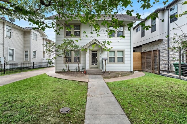Primary Photo - 4314 Stanford St