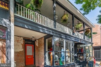 Building Photo - 14 Church St