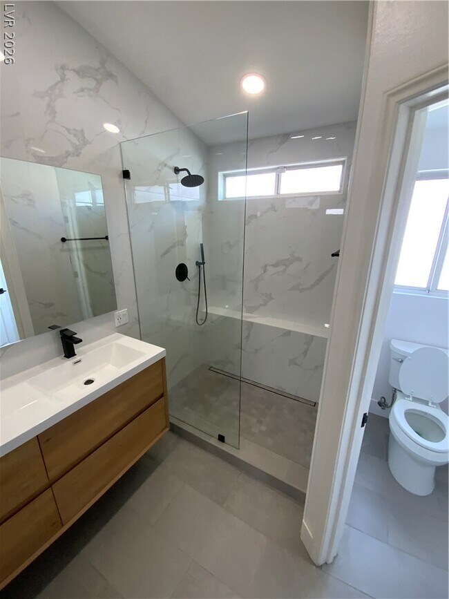 Building Photo - 679 Scenic Tierra Ln