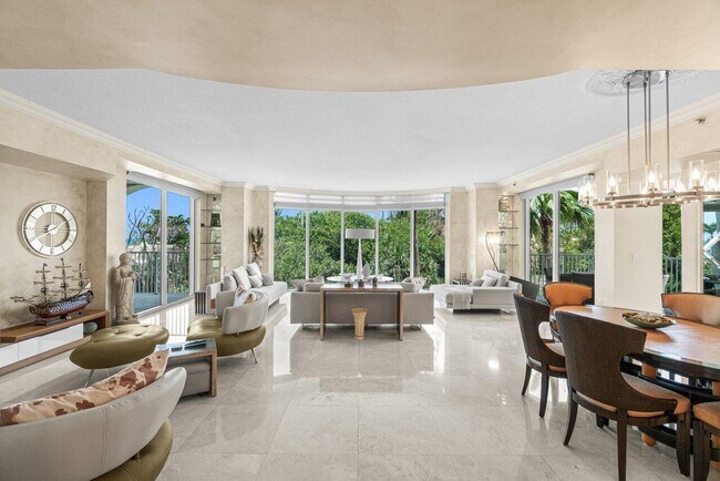 Building Photo - 3740 S Ocean Blvd
