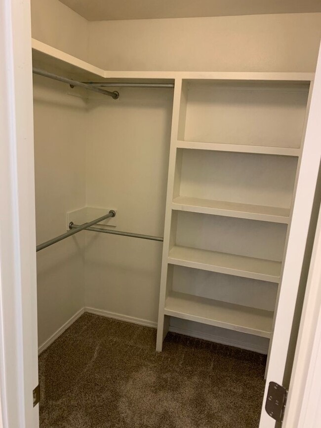 Building Photo - NICE HOME!