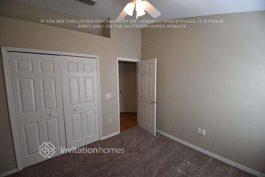 Building Photo - 11286 Beebalm Cir