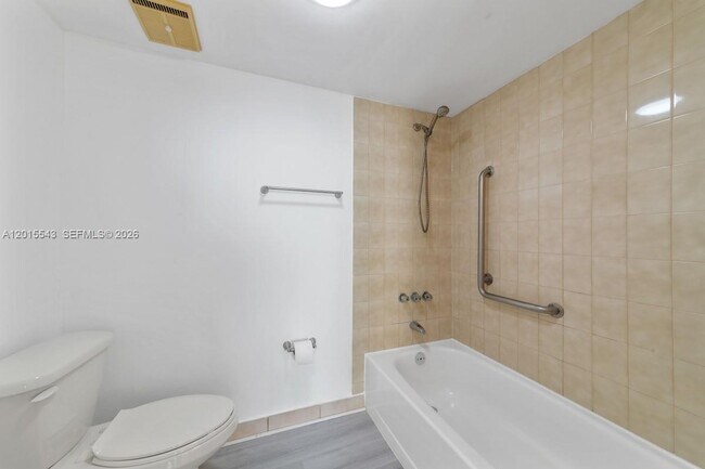 Building Photo - 11715 SW 18th St